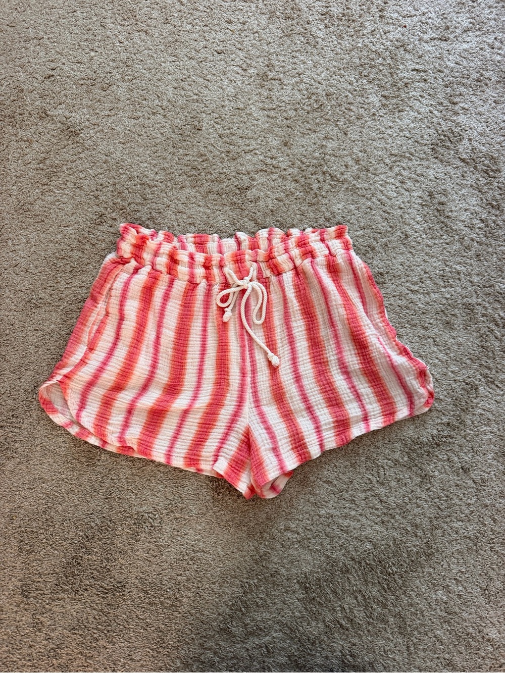 XiRENA Pink and White Striped Shorts